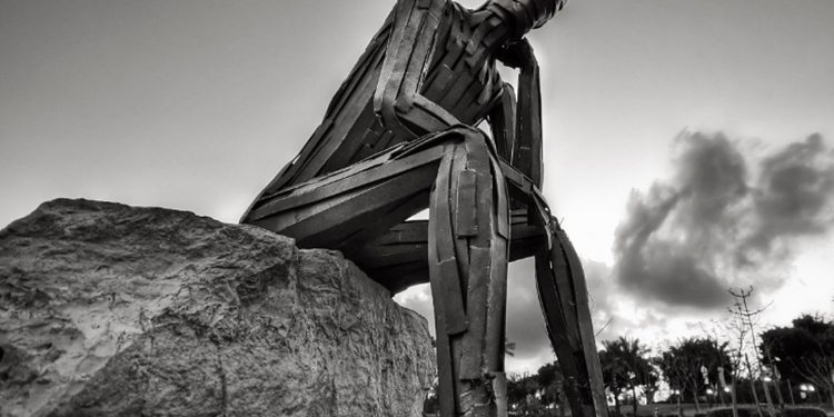 “Psycho Tactics?” Kinnara CEO Adrian Campbell Accused of Surveillance, Intimidation and Deception in Escalating Feud with LUX Property Group